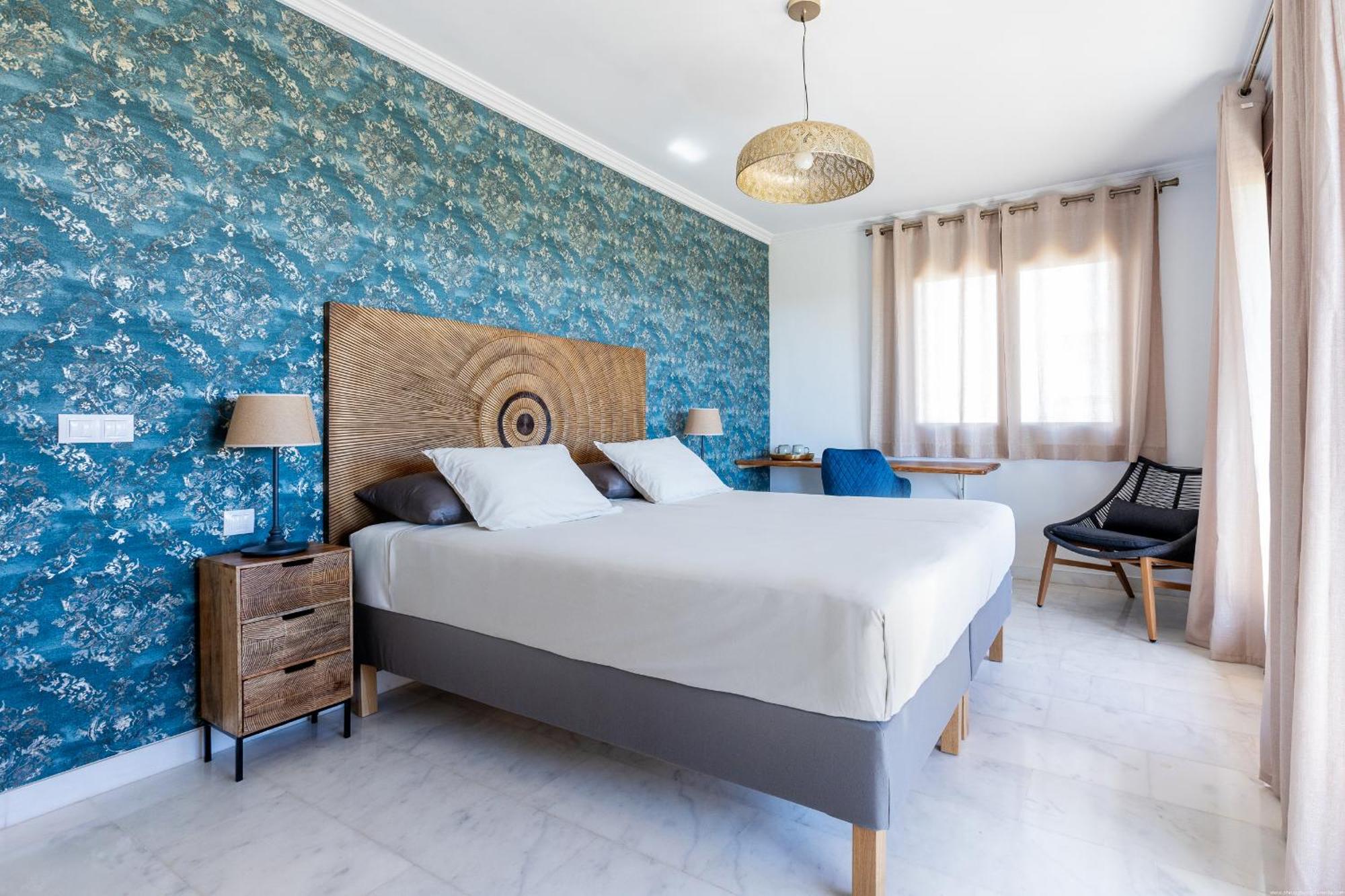 Villa With 4 Bedrooms And Private Heated Pool Σαν Μιγκέλ ντε Αμπόνα Εξωτερικό φωτογραφία